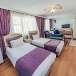 Olive Garden Hotel