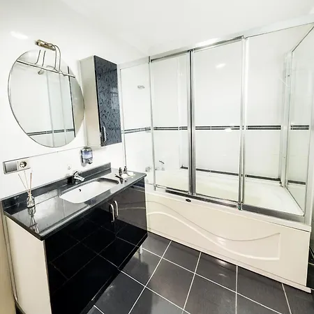 Hotel Olive Garden *