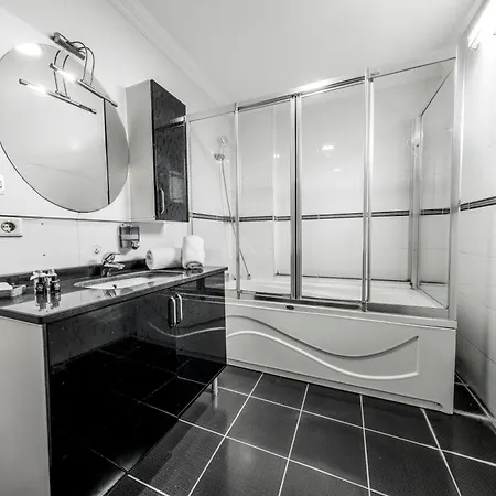 Hotel Olive Garden Istanbul