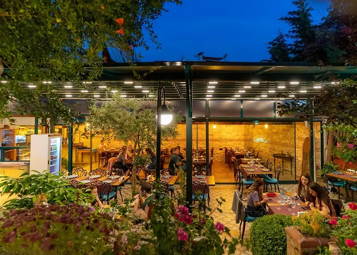 Hotel Olive Garden Istanboel