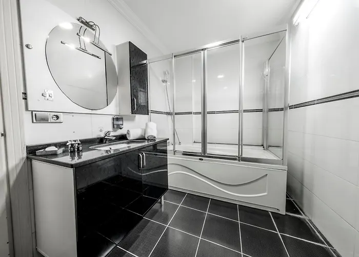 Hotel Olive Garden Istanboel