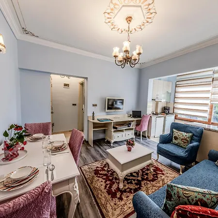 Hotel Olive Garden Istanboel