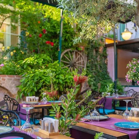 Olive Garden Hotel Istanbul